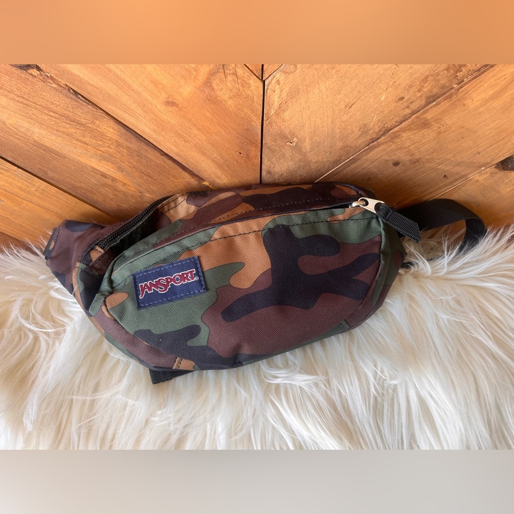 Jansport Camo Waist Pack in Green and Brown